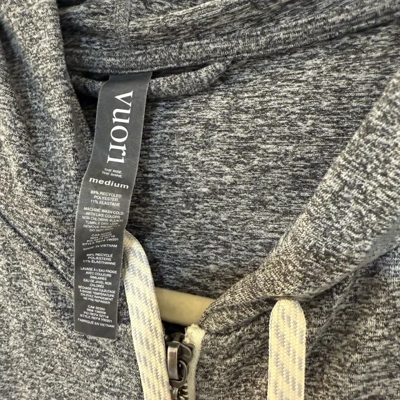 Vuori Women’s Gray Zip-Up Hoodie Sweater - Picture 4 of 6